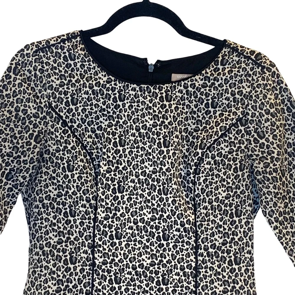 Banana Republic Black White Animal Print Half Sleeve Fitted Dress Women’s Size 2 - Picture 6 of 7
